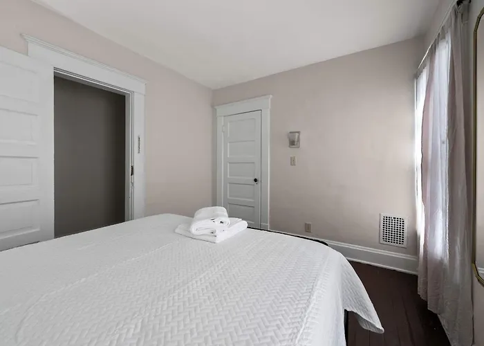 Osu 3Br Home, Office, Sleeps 6 Holiday home