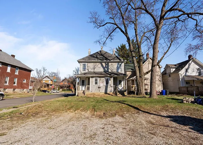 Osu 3Br Home, Office, Sleeps 6